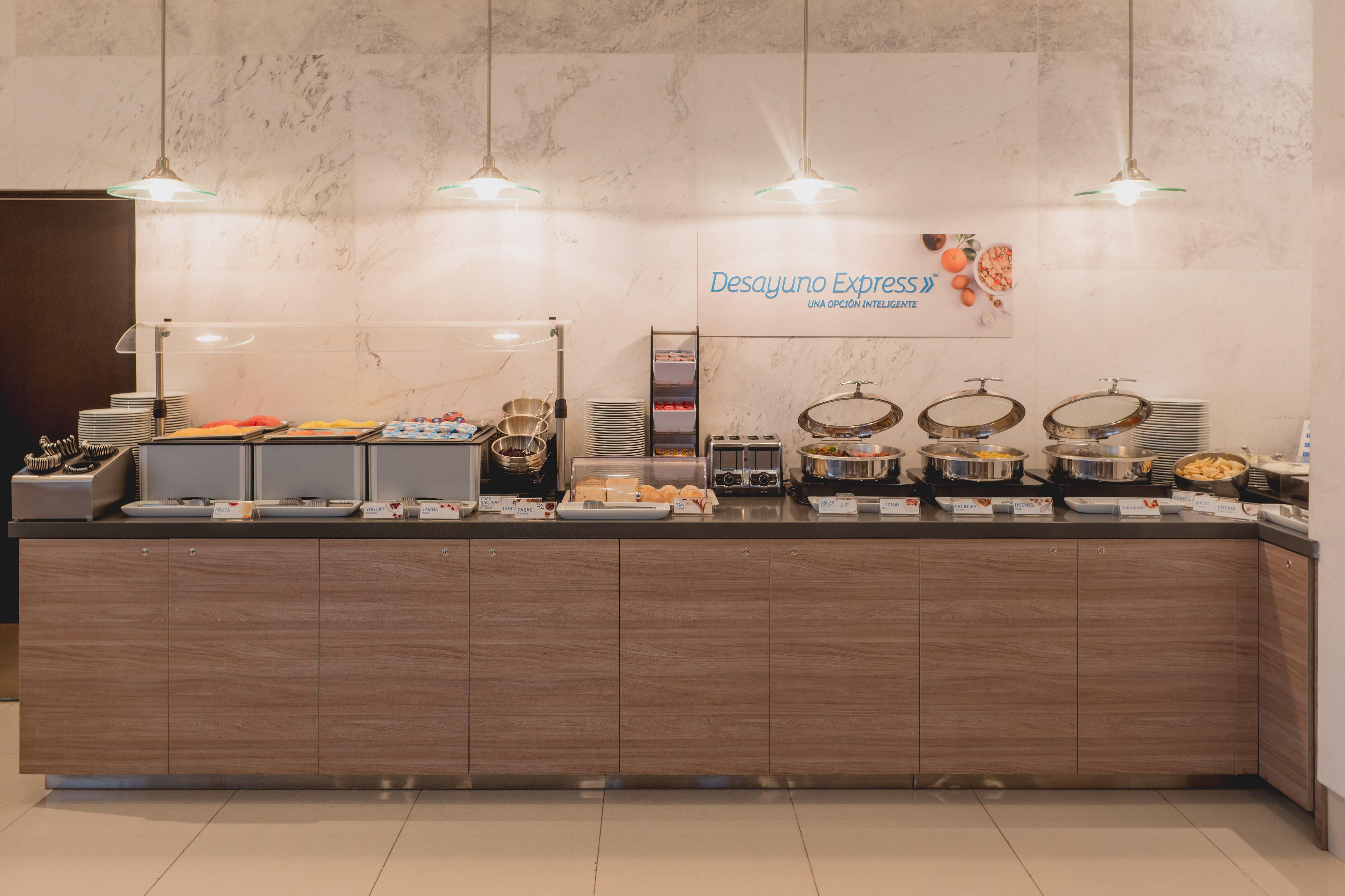 Holiday Inn Express & Suites Silao Aeropuerto Terminal By Ihg Exterior photo